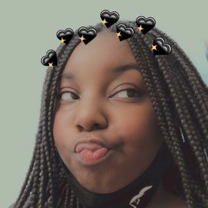 Meet your Posher, Kyla